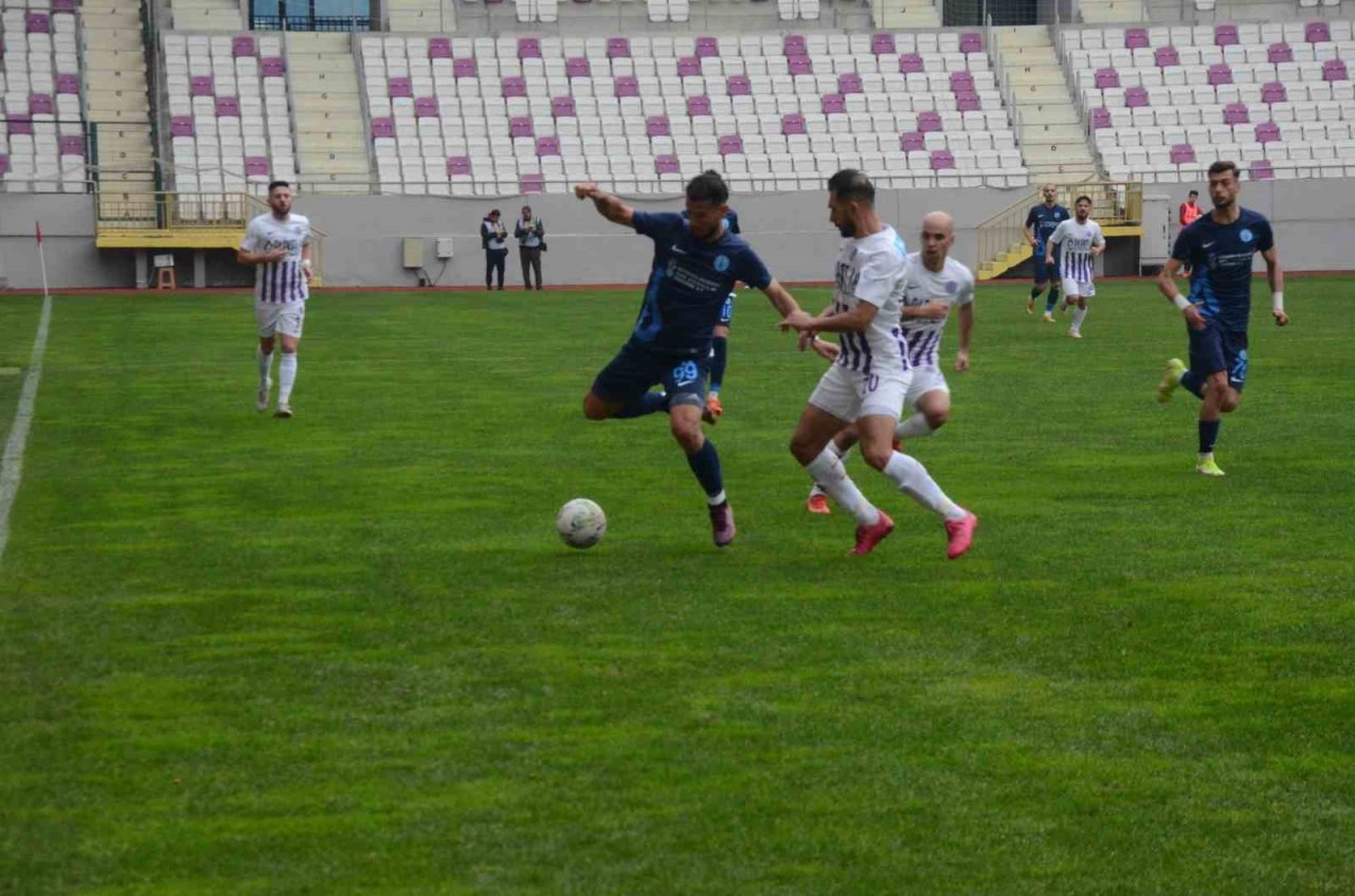 TFF 3. Lig: 52 Orduspor FK: 1 - Belediye Kütahyaspor: 2