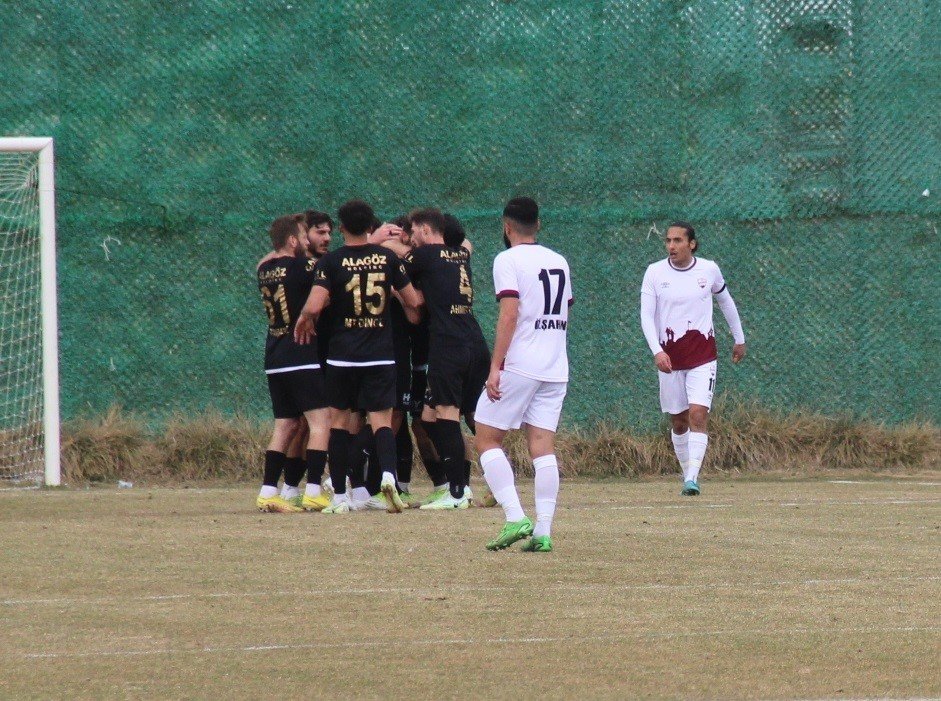 TFF 3. Lig: 23 Elazığ FK: 0 - Iğdır FK: 5
