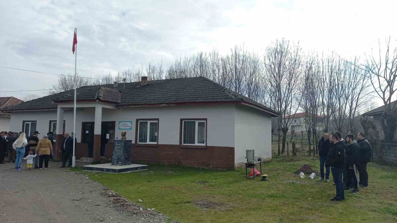 Yenimahalle muhtarı Mevlüt Çıvak oldu