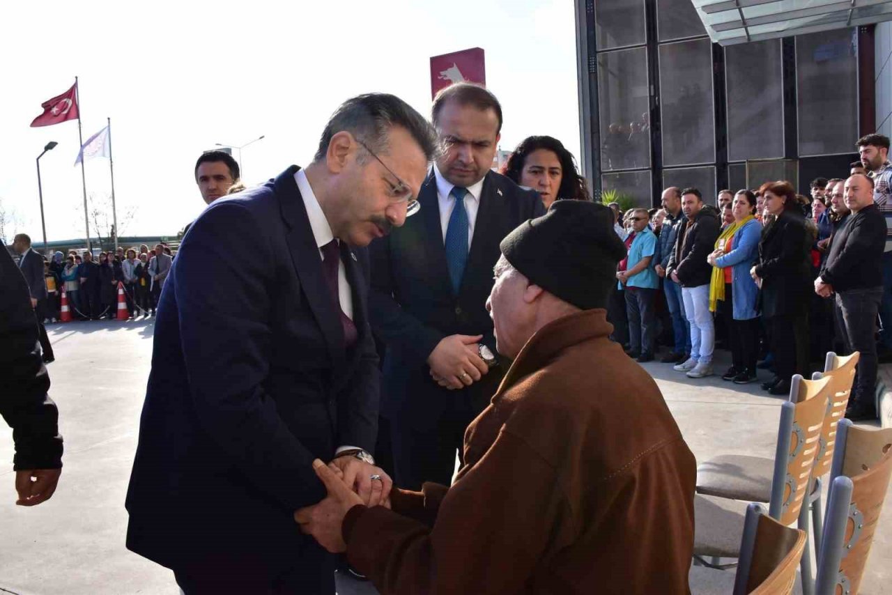 Kazada hayatını kaybeden sağlık personeli Kaymaz için tören düzenlendi