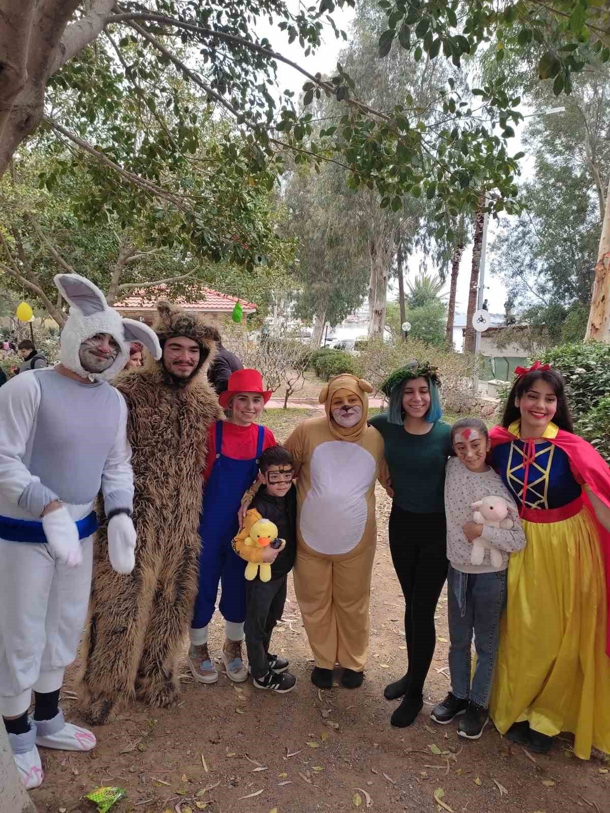 Datça’da depremzede çocuklara moral etkinliği