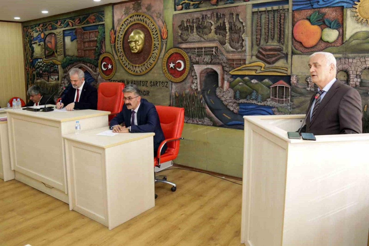 Gümüşhane İl Özel İdaresi’nin 2022 yılı faaliyet raporu kabul edildi