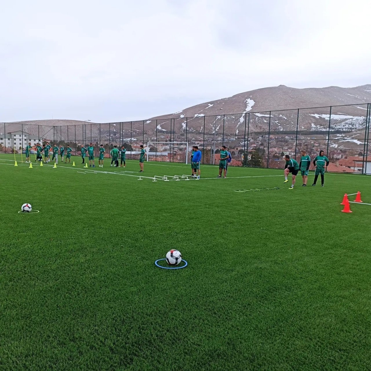 Pınarbaşı Stadı’nda ilk antrenman