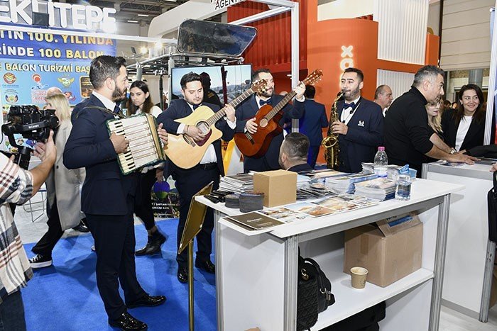 Kuşadası Belediyesi tanıtım çalışmalarına hız verdi