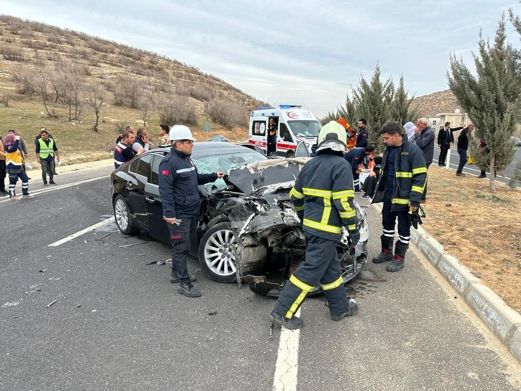 Mardin’de trafik kazası: 6 yaralı