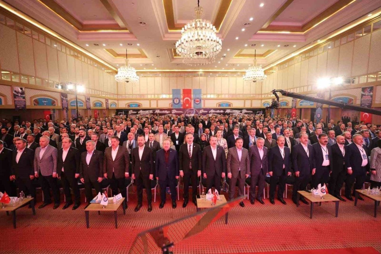 Kuluöztürk, Sağlık-Sen Genel Başkan Yardımcısı oldu