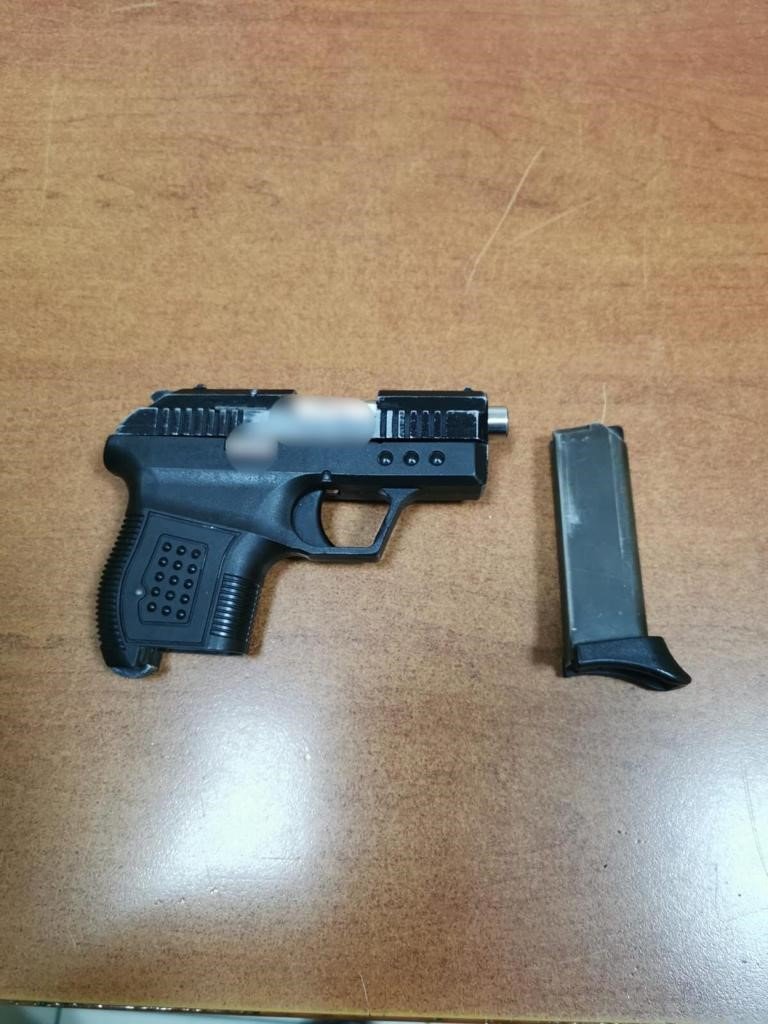 Van’da değişik suçlardan 14 kişi tutuklandı