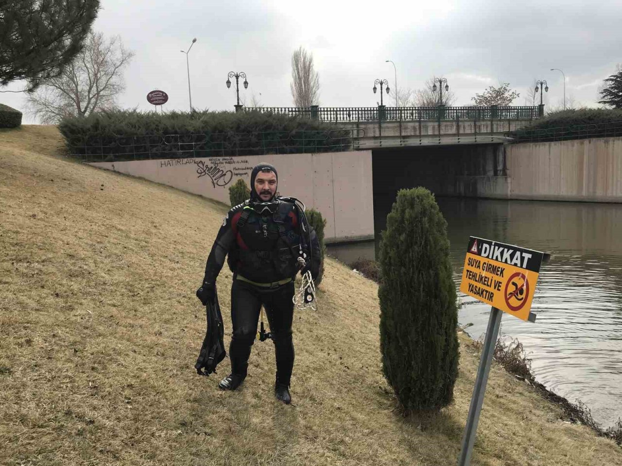 47 bin liralık bisiklet için Porsuk Çayı’nda dalgıçlı arama