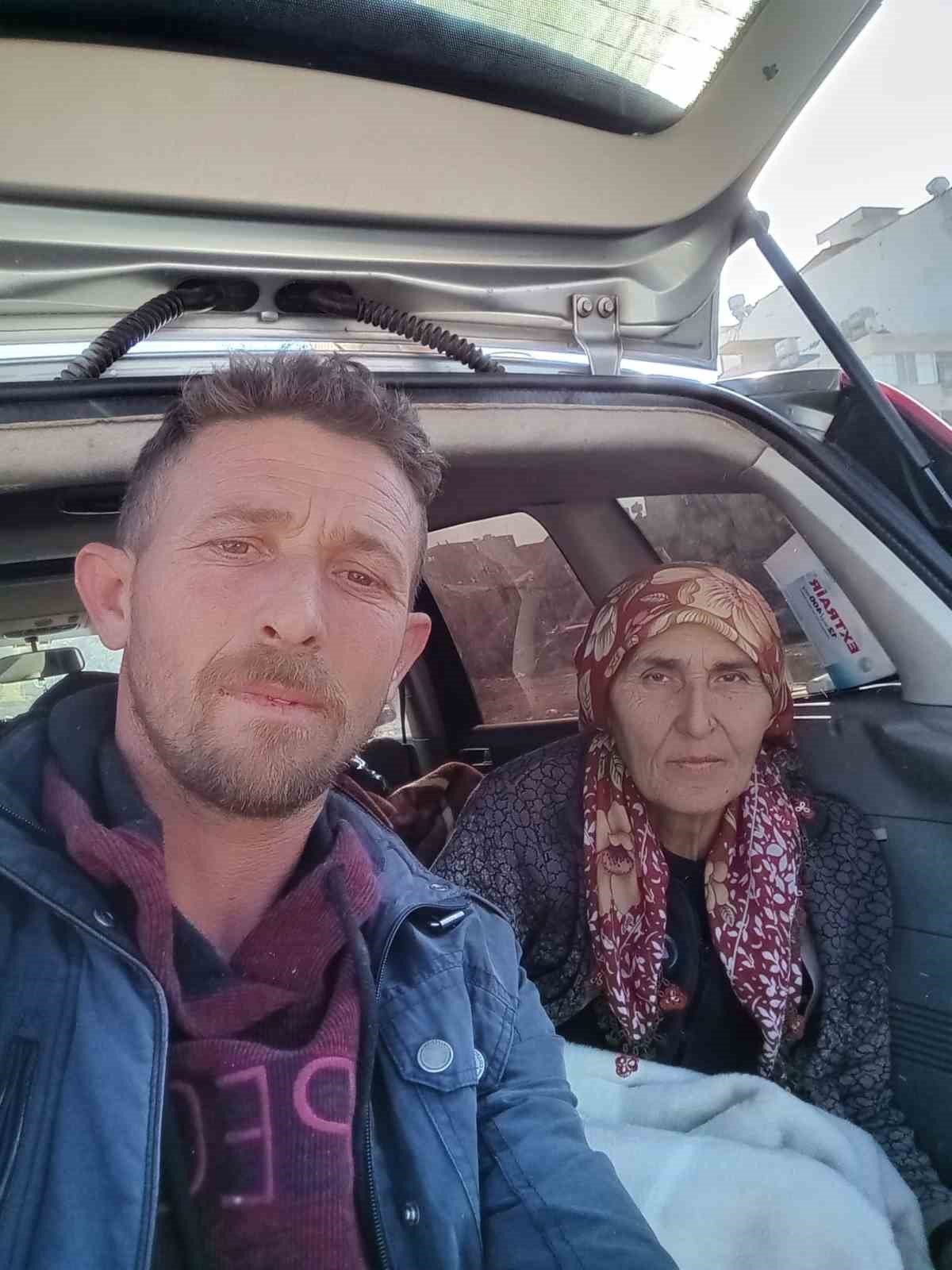 Sosyal medyadan tanışıp deprem bölgesine yardıma gittiler