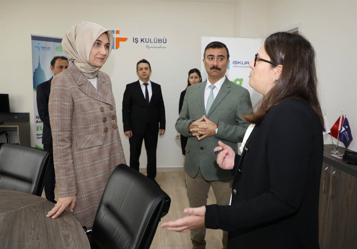 Afyonkarahisar’da gelen depremzedeler aktif iş gücü piyasasına katılacak