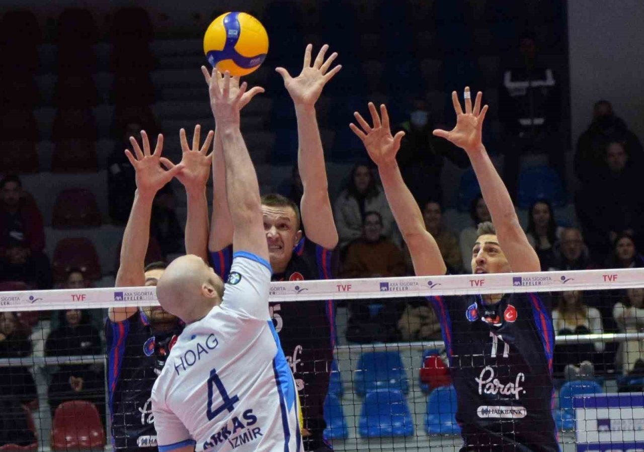 Arkas Spor düşüşte