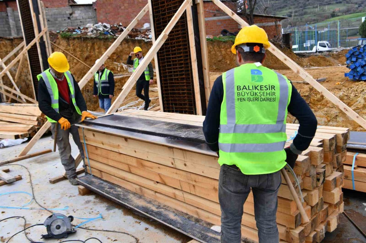 Balıkesir Büyükşehir’in Balya yatırımları tam gaz