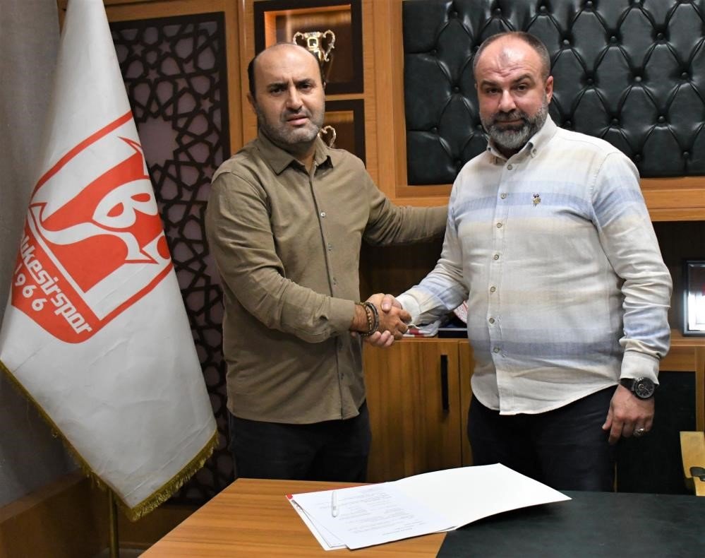 Balıkesirspor’da Uğur Balcıoğlu dönemi sona erdi