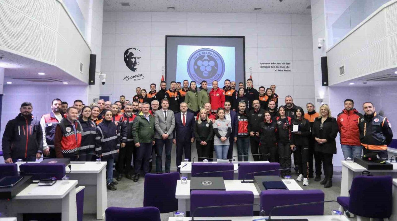 Buca’da depremin gerçek yüzü masaya yatırıldı