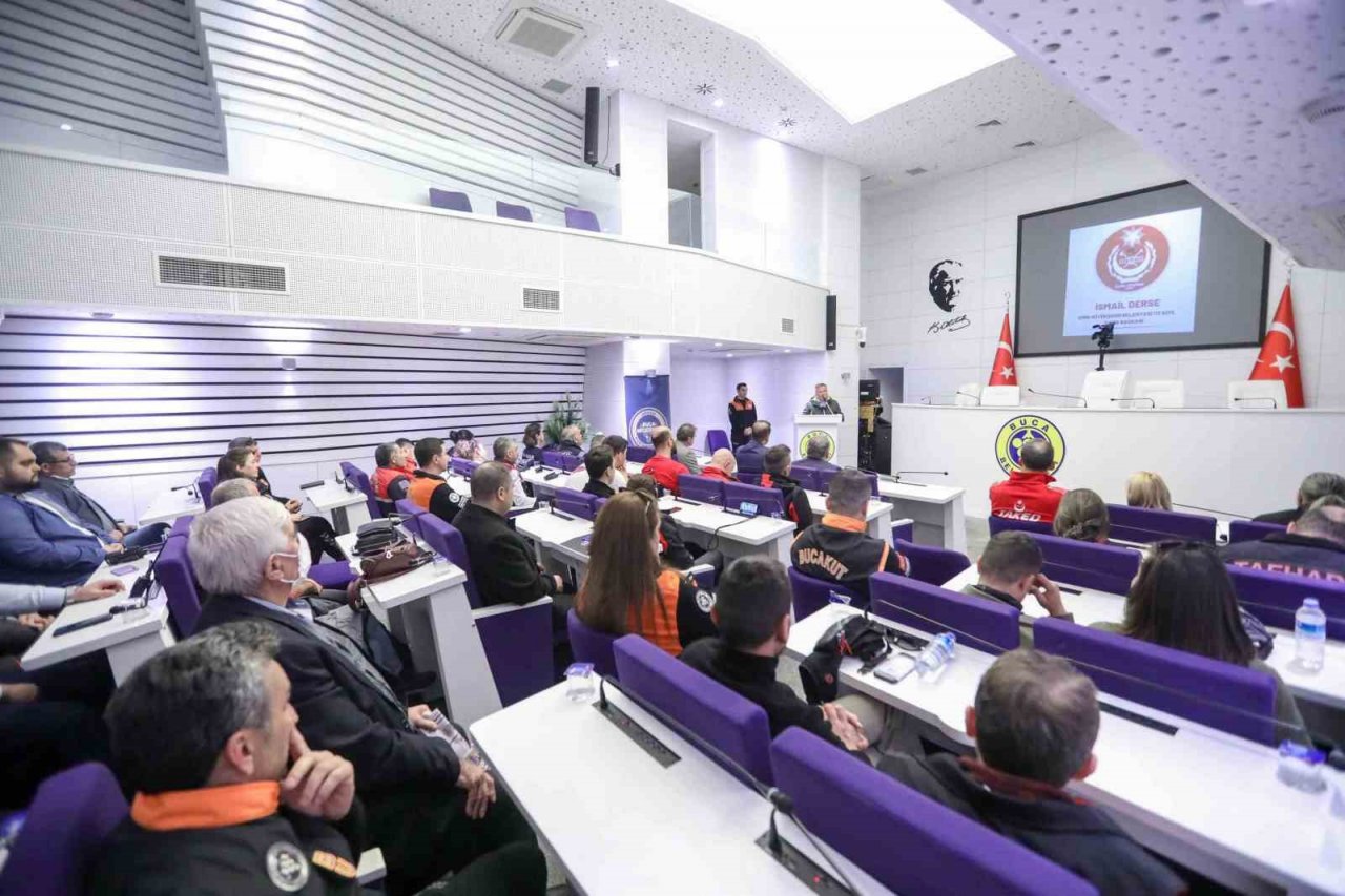 Buca’da depremin gerçek yüzü masaya yatırıldı