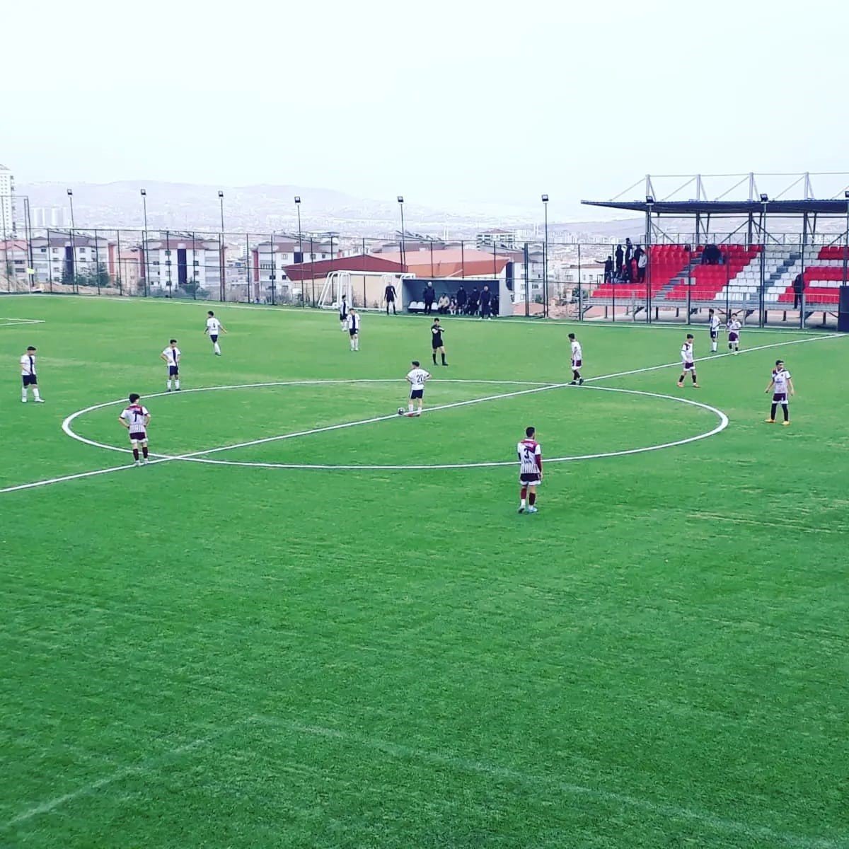 Elazığ’da okul sporları futbol müsabakaları başladı