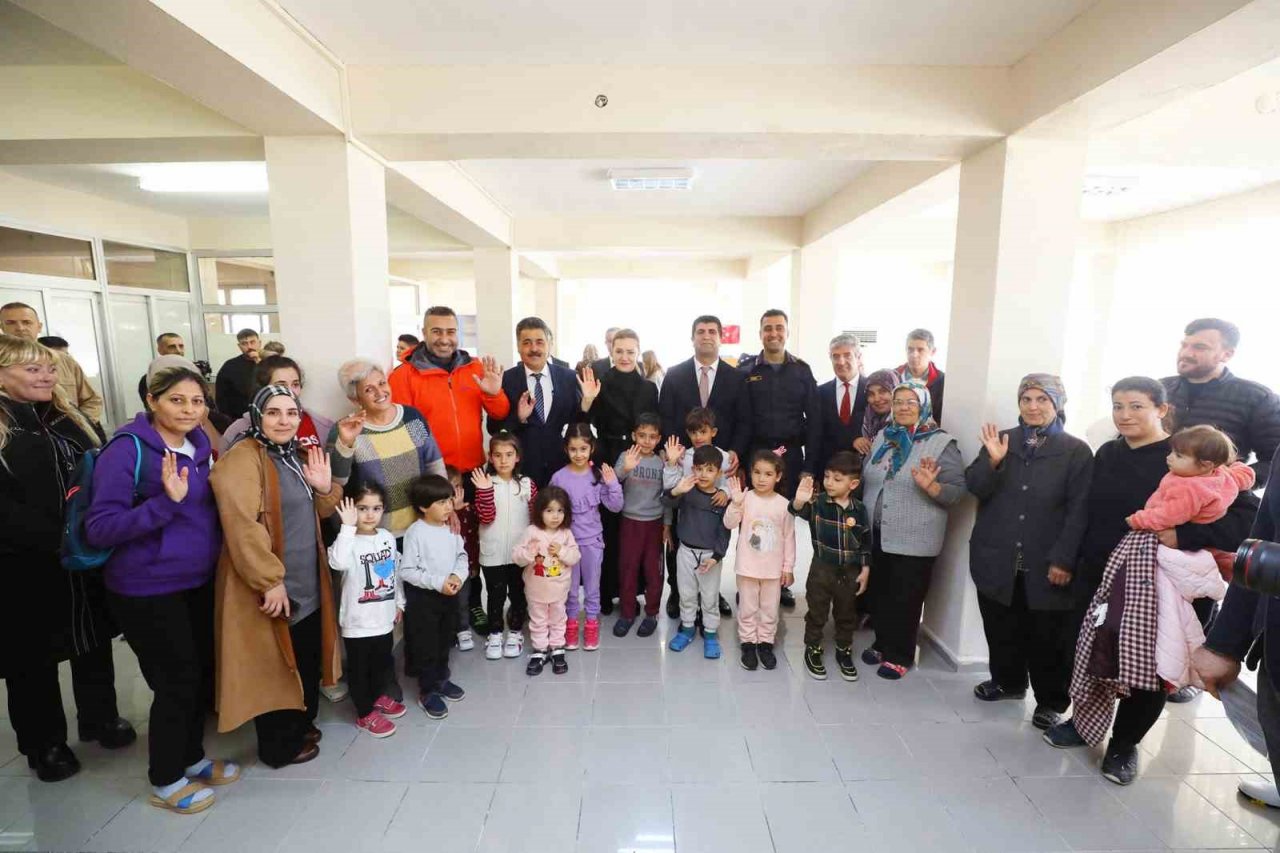 DEÜ’den depremzede çocuklar için kreş hizmeti