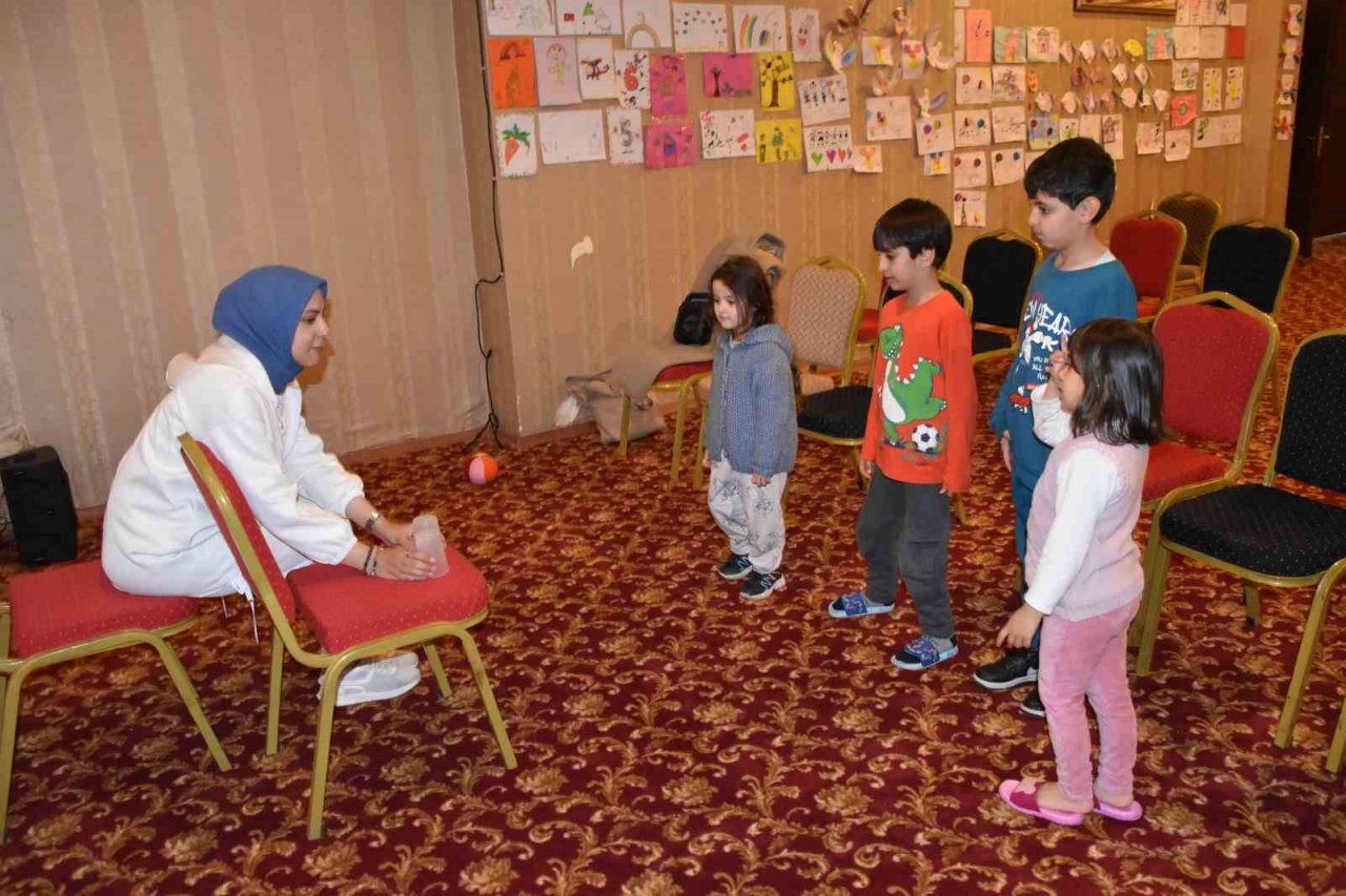 Germencik’te depremzedelere psikolojik destek semineri