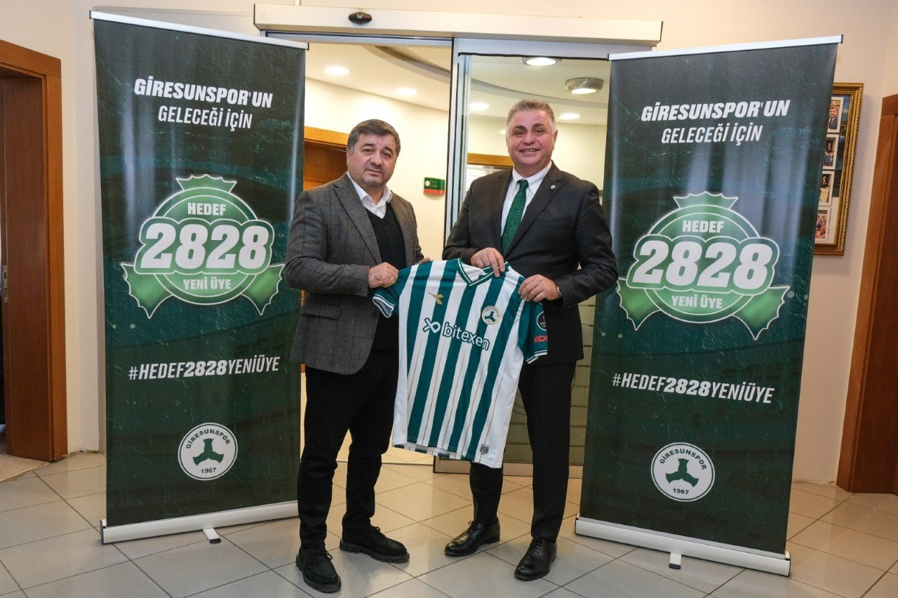 Giresunspor yönetiminden Vali Ünlü’ye ve Başkan Şenlikoğlu’na ziyaret