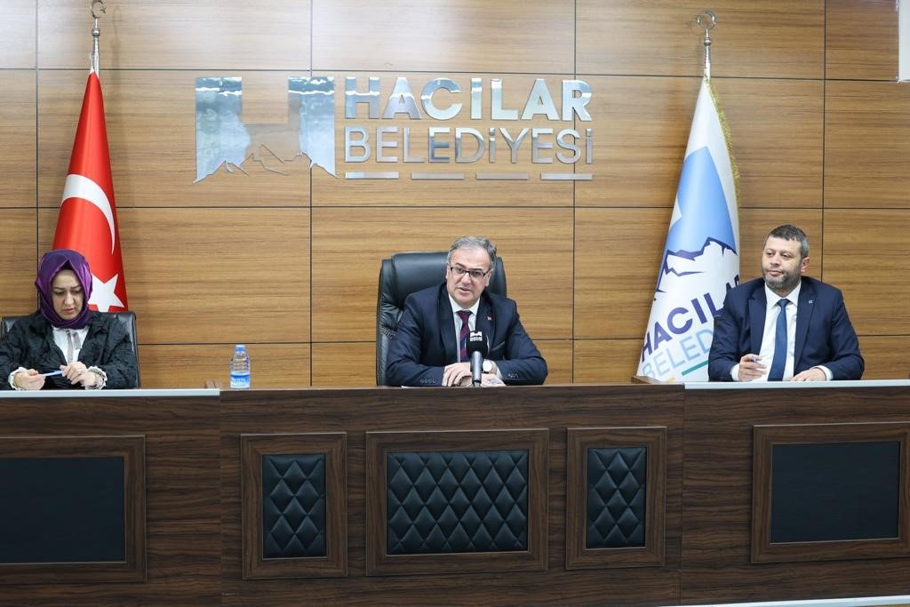 Hacılar Belediyesi Mart ayı meclisini yaptı