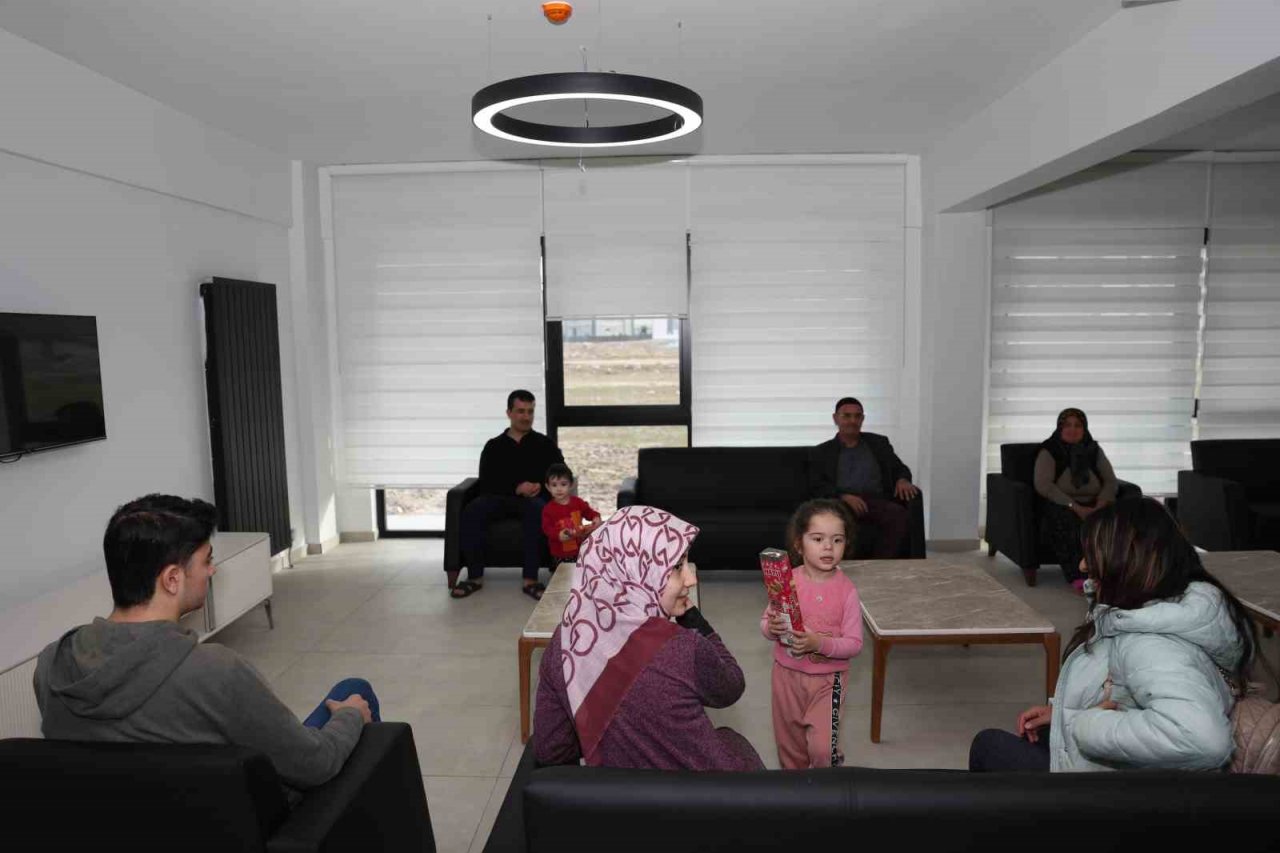 Kayseri Büyükşehir, tedavi gören depremzede yakınlarını misafirhanede ağırlıyor