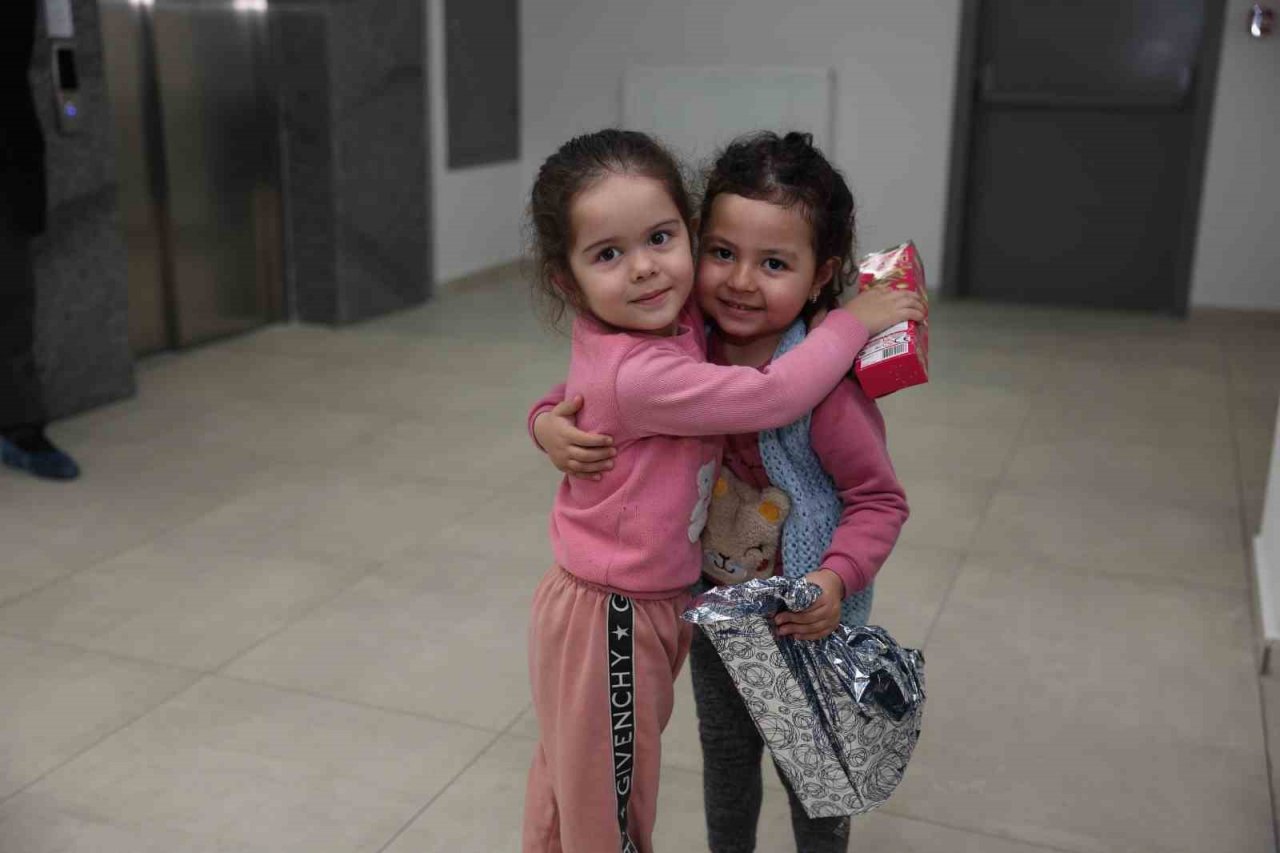 Kayseri Büyükşehir, tedavi gören depremzede yakınlarını misafirhanede ağırlıyor