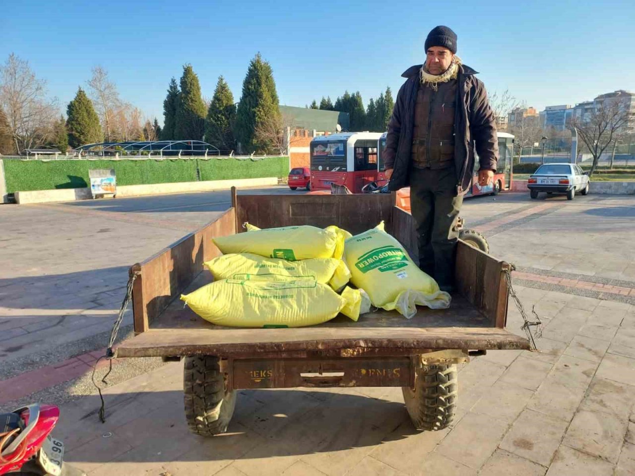 Gübre desteğinden 4 bin 877 üretici faydalandı
