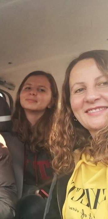 Beton mikserinin altında ölen anne toprağa verildi