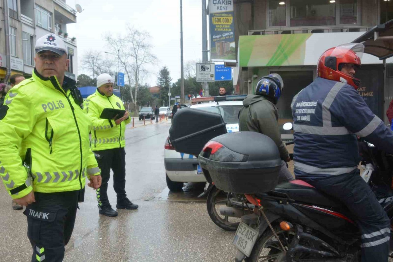 Ordu’da motosiklet sürücülerine sıkı denetim