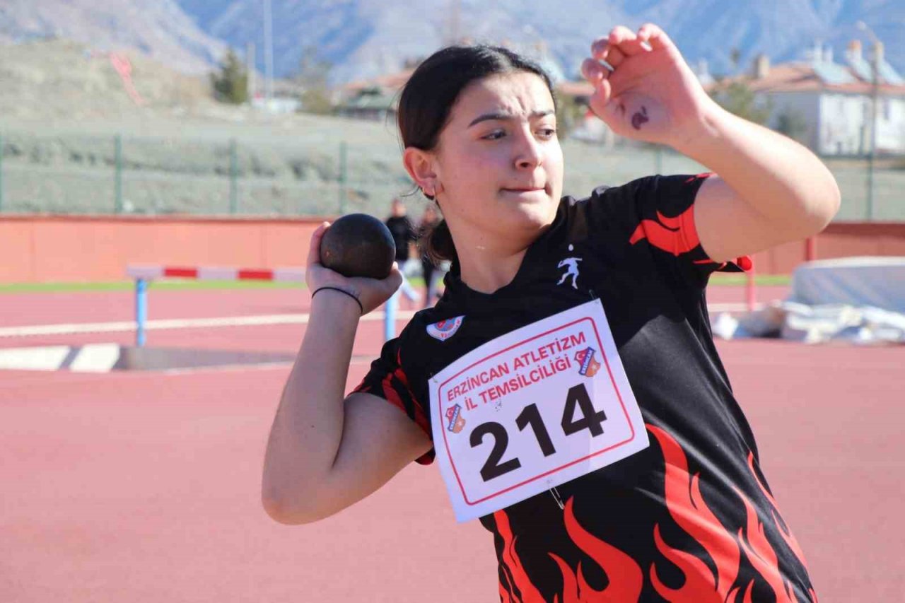 Puanlı atletizm müsabakaları yapıldı