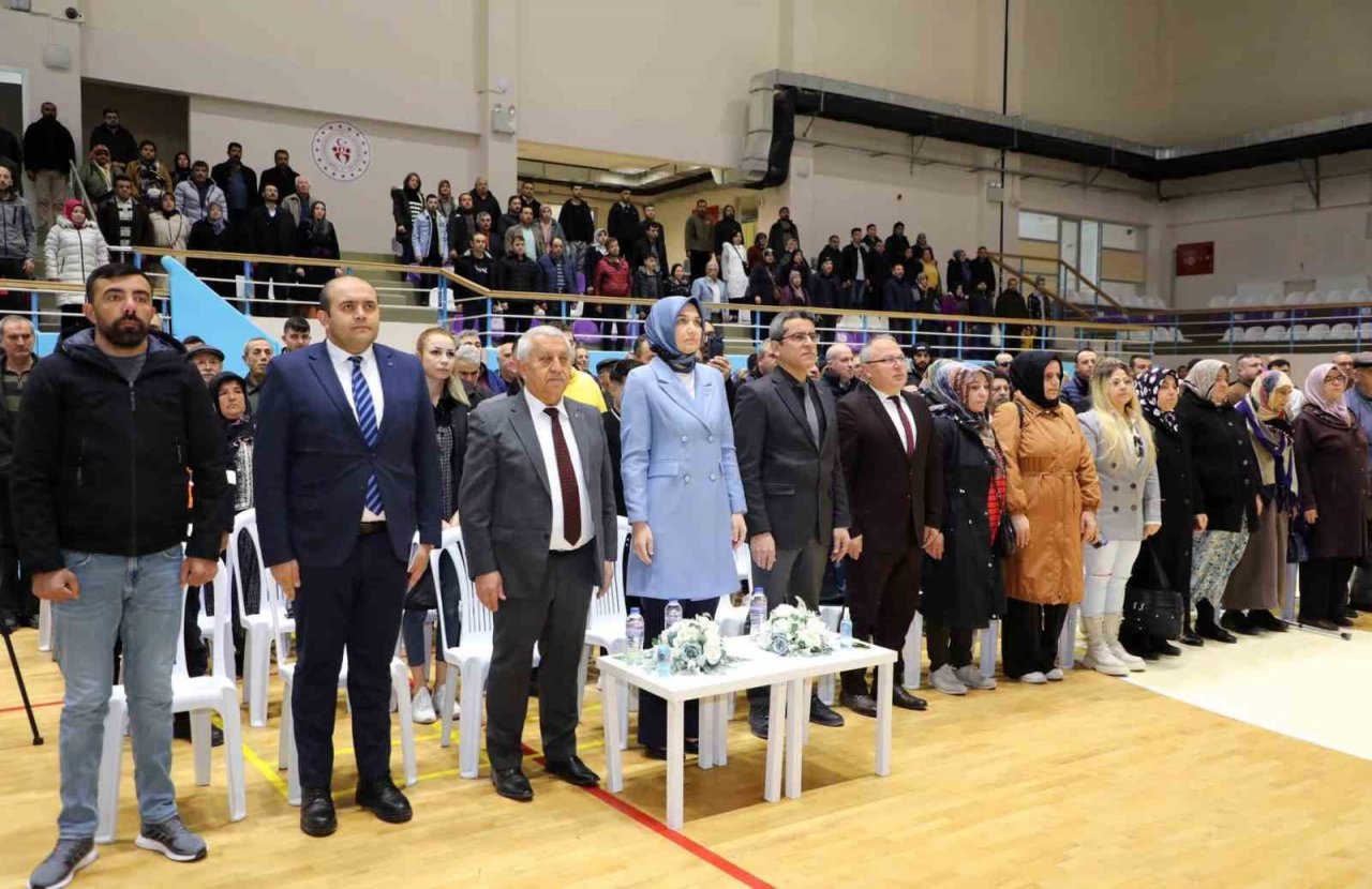 Afyonkarahisar’da TOKİ kuraları çekilmeye başlandı