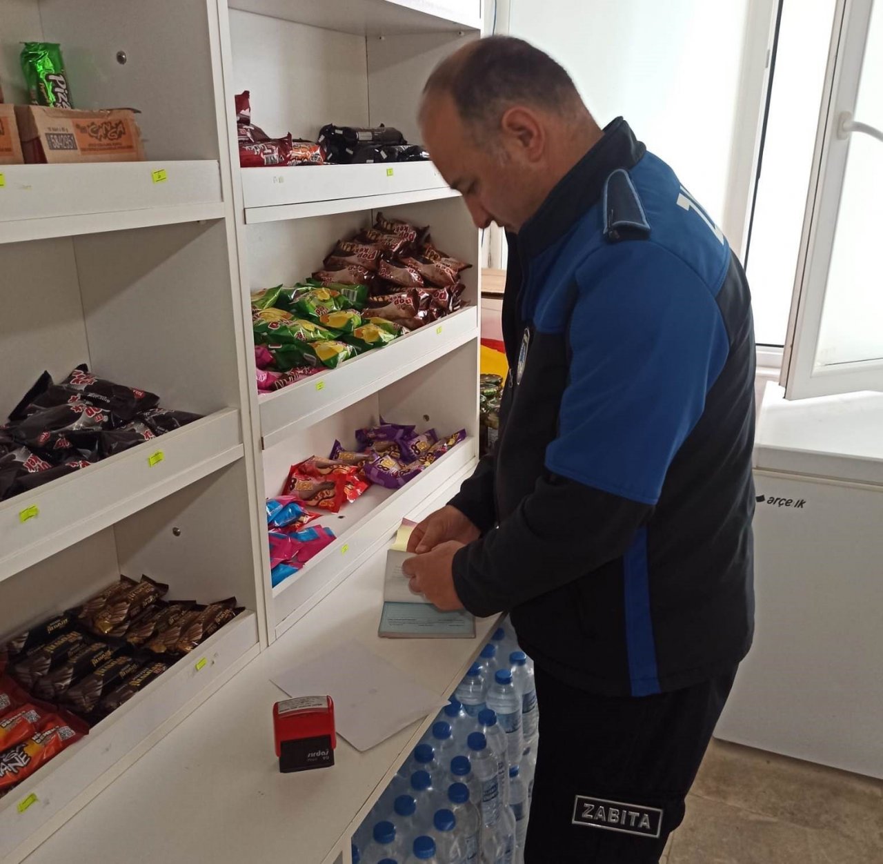 Altınova’da kantinlere denetim