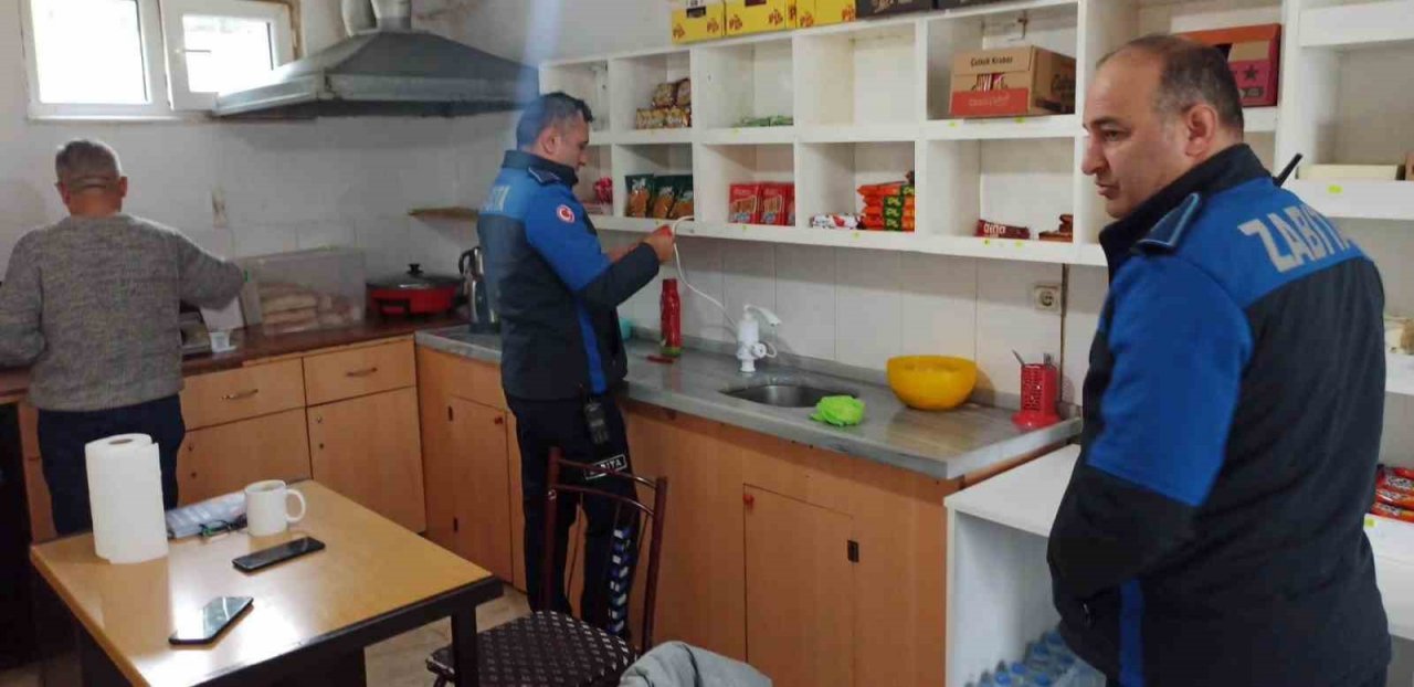 Altınova’da kantinlere denetim