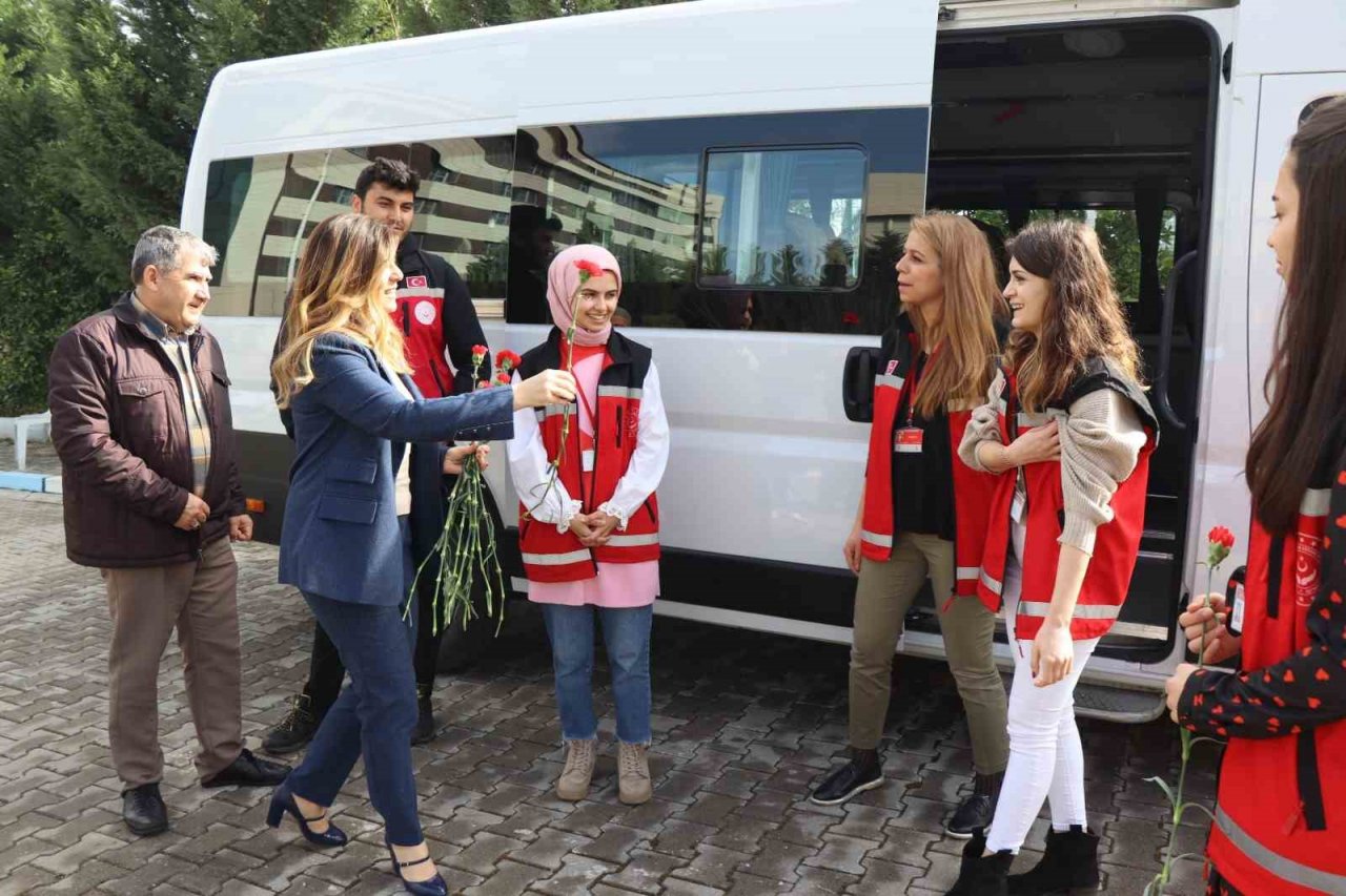 Nazilli Belediyesi depremzede kadınları unutmadı