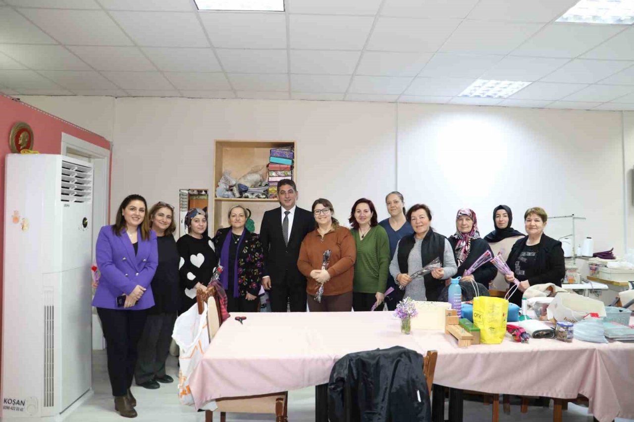 Dünya Emekçi Kadınlar Günü kutlandı