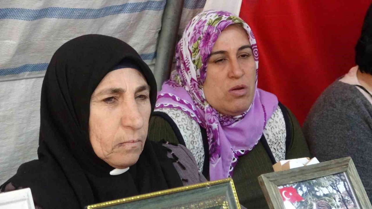 Yüreği yanık anneler 8 Mart Dünya Kadınlar Günü’nde de eylemlerine devam etti