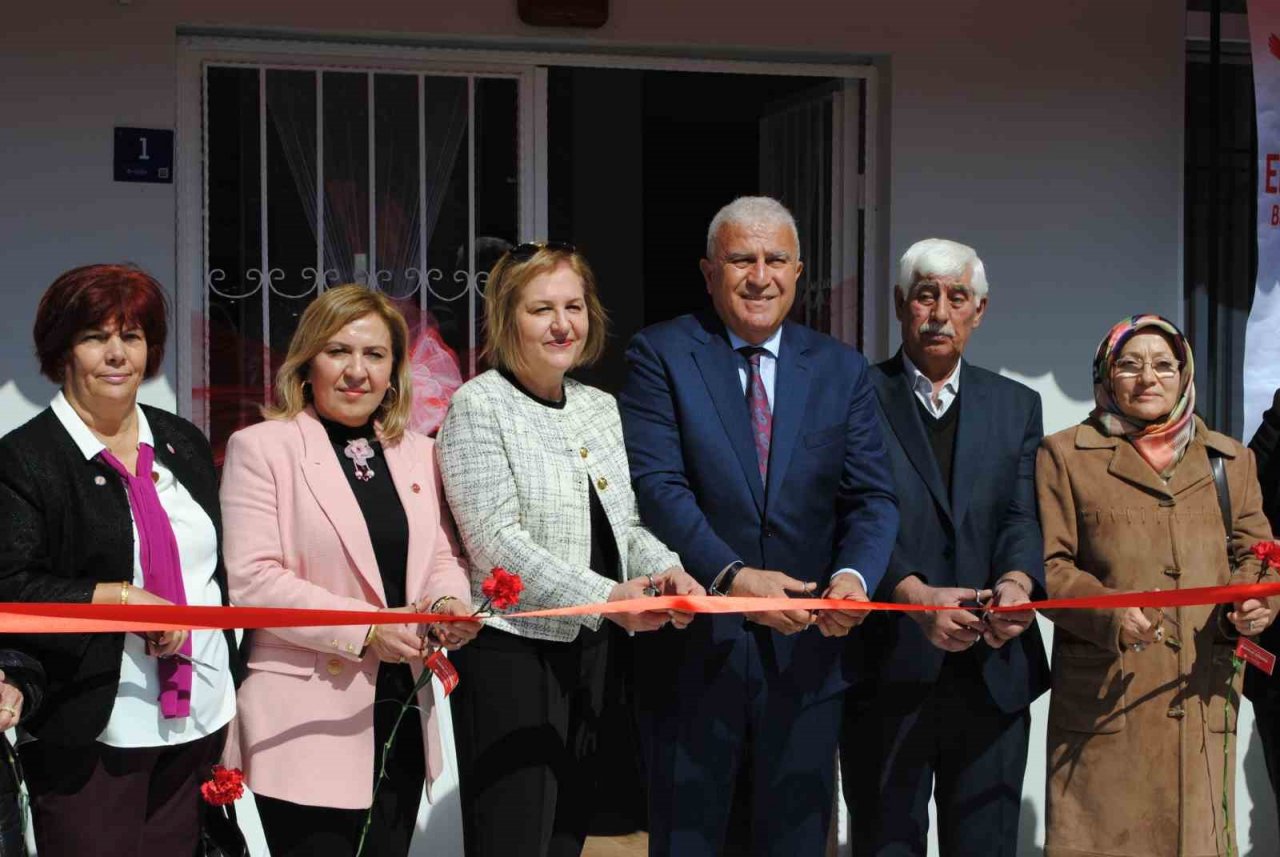 Efeler’de 5’inci Hanımevi düzenlenen tören ile kapılarını açtı