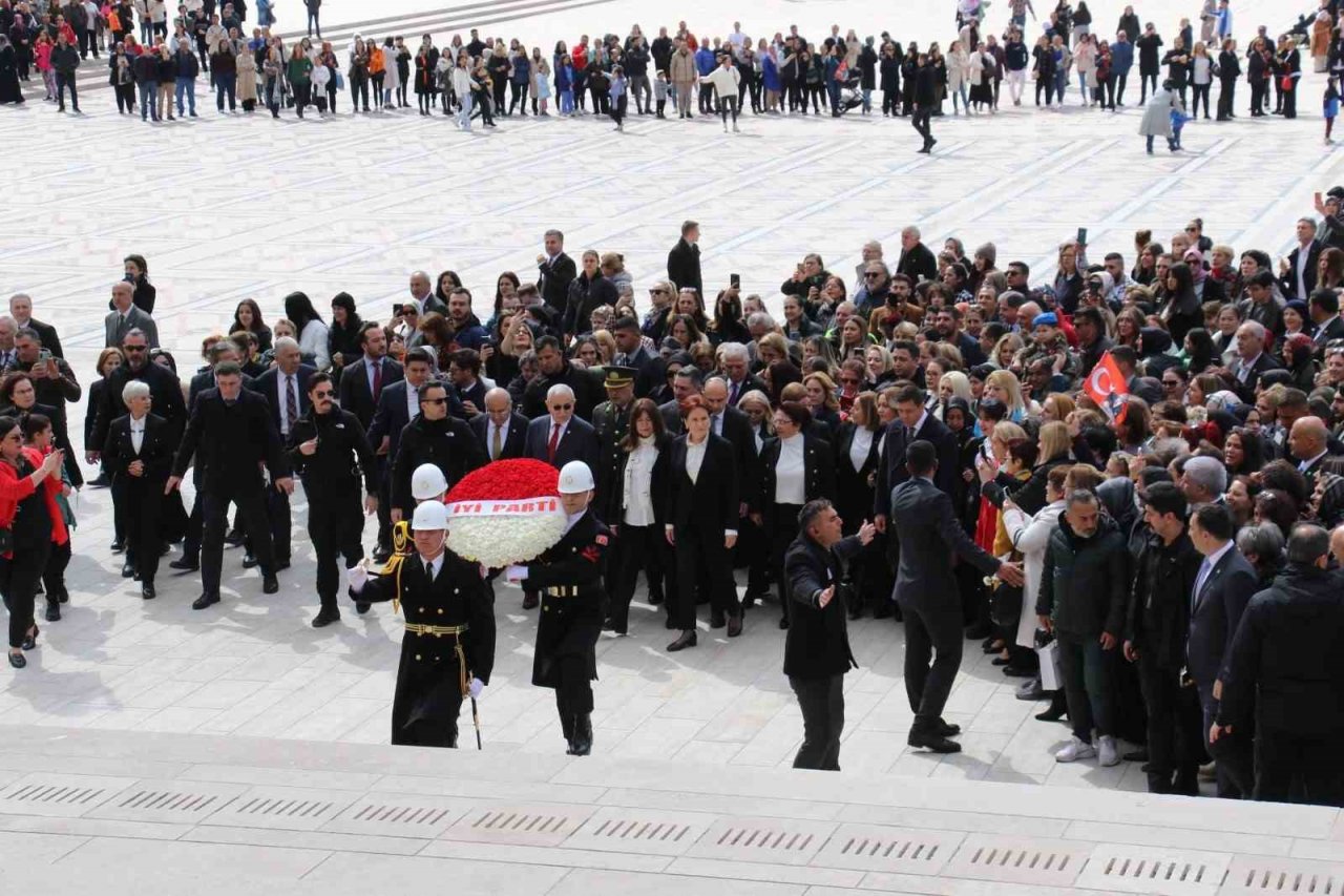 İYİ Parti lideri Akşener’in 8 Mart’ta ilk durağı Anıtkabir oldu