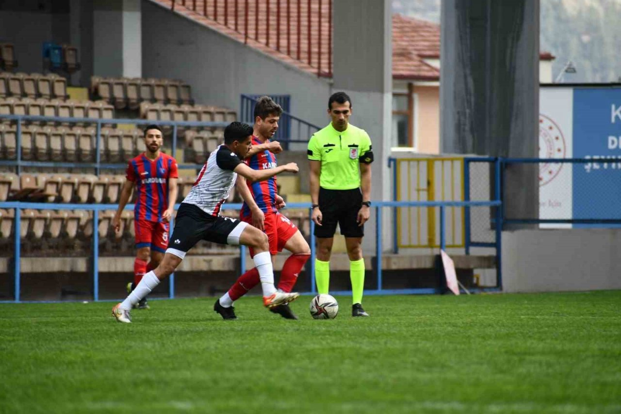 Karabük İdman Yurdu evinde tek golle galibiyete uzandı