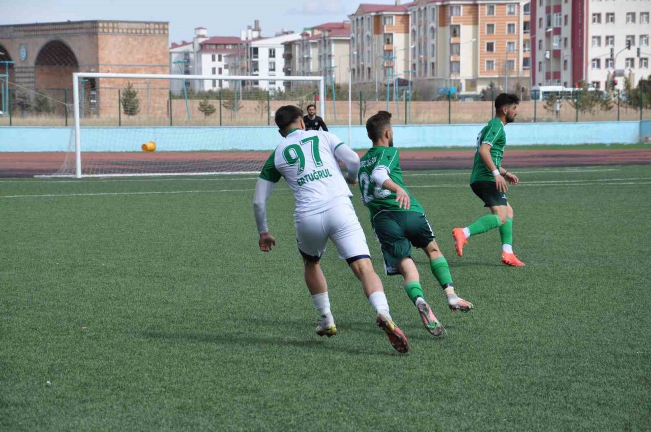 Kars 36 Spor: 0 DSİ Karadeniz Spor: 1