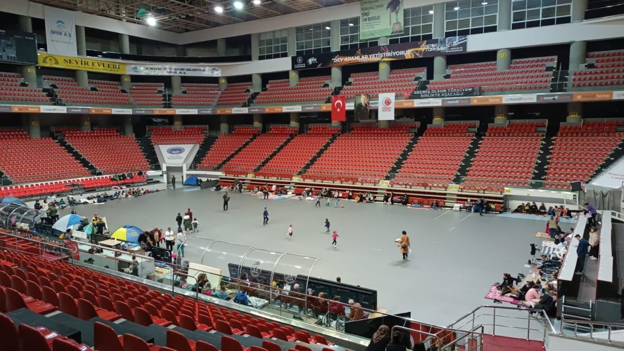 Büyükşehir, deprem sonrası tüm tesisleri Kayserililerin hizmetine açtı