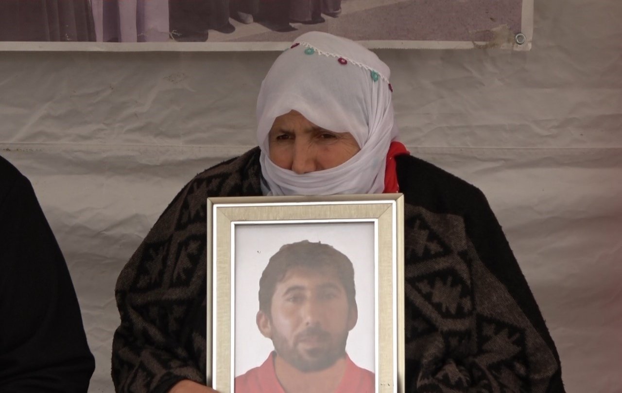 Yüreği yanık anneler ‘Kadınlar Günü’nde de eylemlerine devam etti