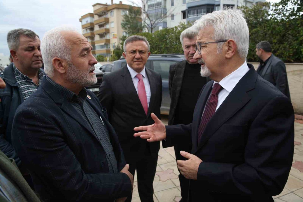 Başkan Erdem kaçak yapıyla mücadele için muhtarlardan destek istedi