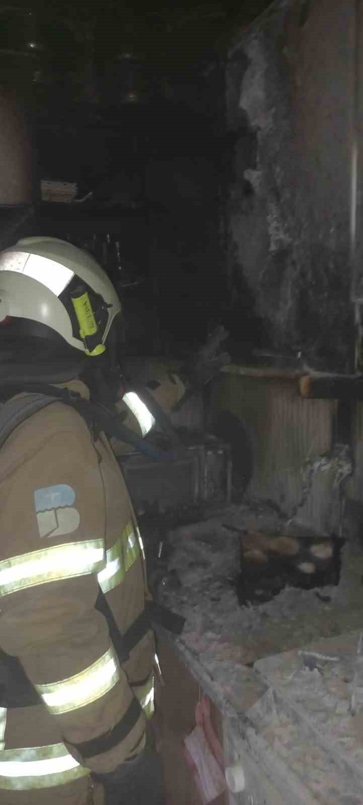 Sındırgı’da yangın