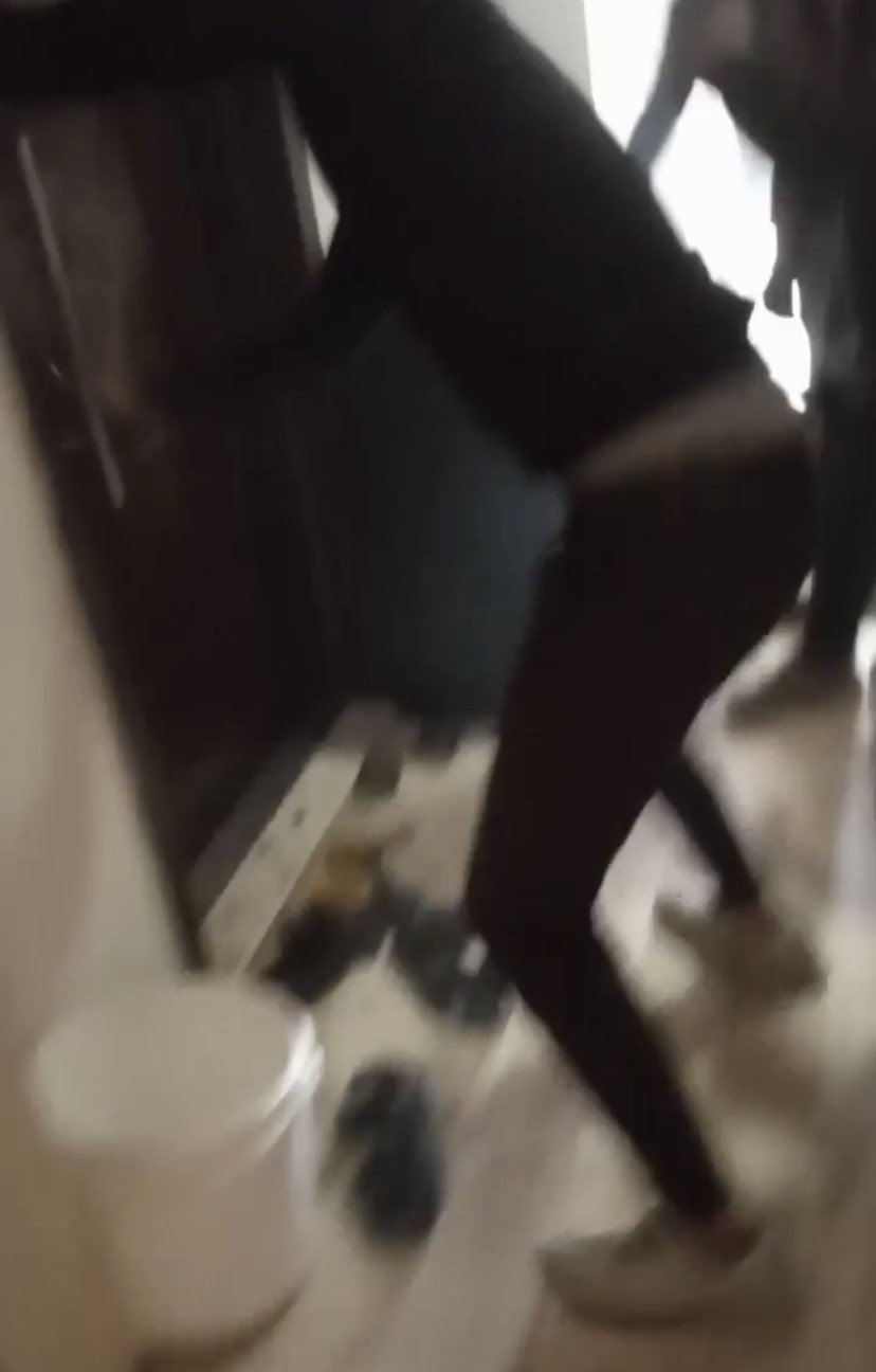 Yangına uykuda yakalandılar...Can pazarı kamerada