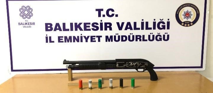 Balıkesir’de terör örgütü DEAŞ üyesi 5 kişi yakalandı