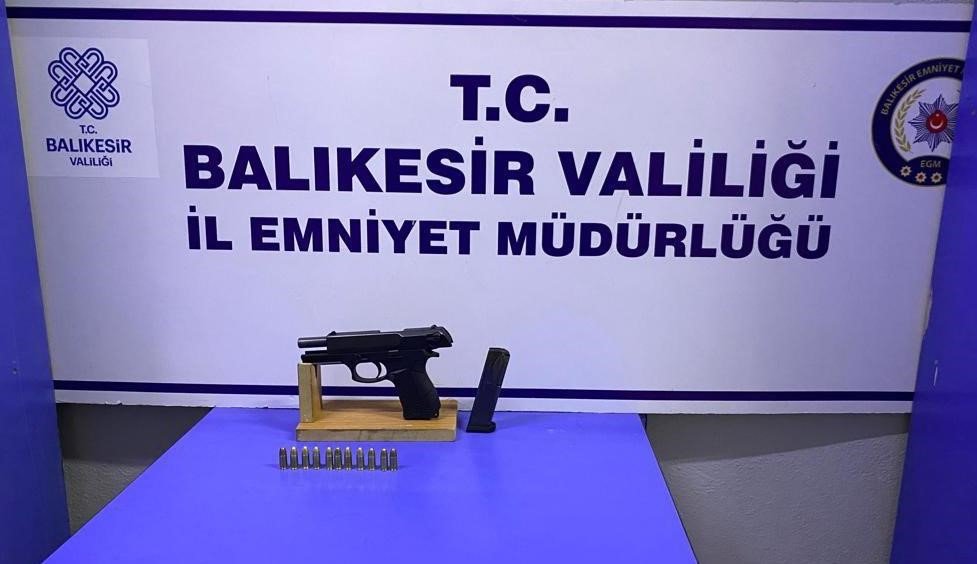 Balıkesir’de terör örgütü DEAŞ üyesi 5 kişi yakalandı