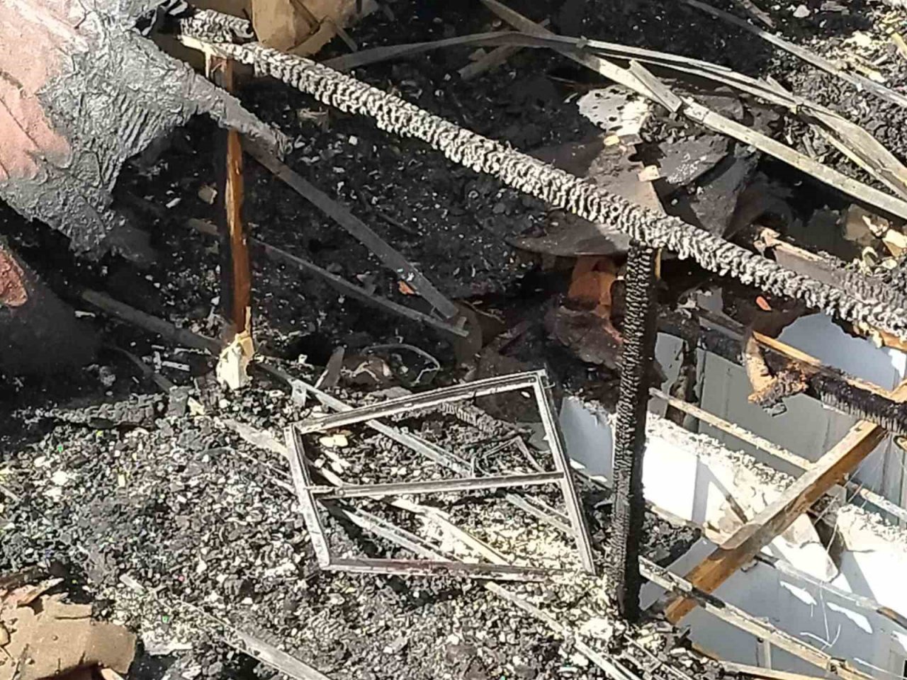 Ankara’da aynı binada ikinci kez çıkan yangın paniğe sebep oldu