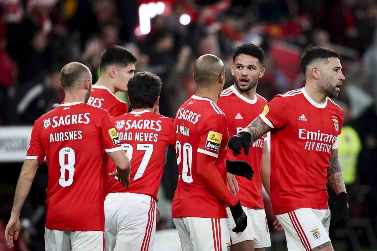 Benfica, Roger Schmidt ile kaybetmiyor