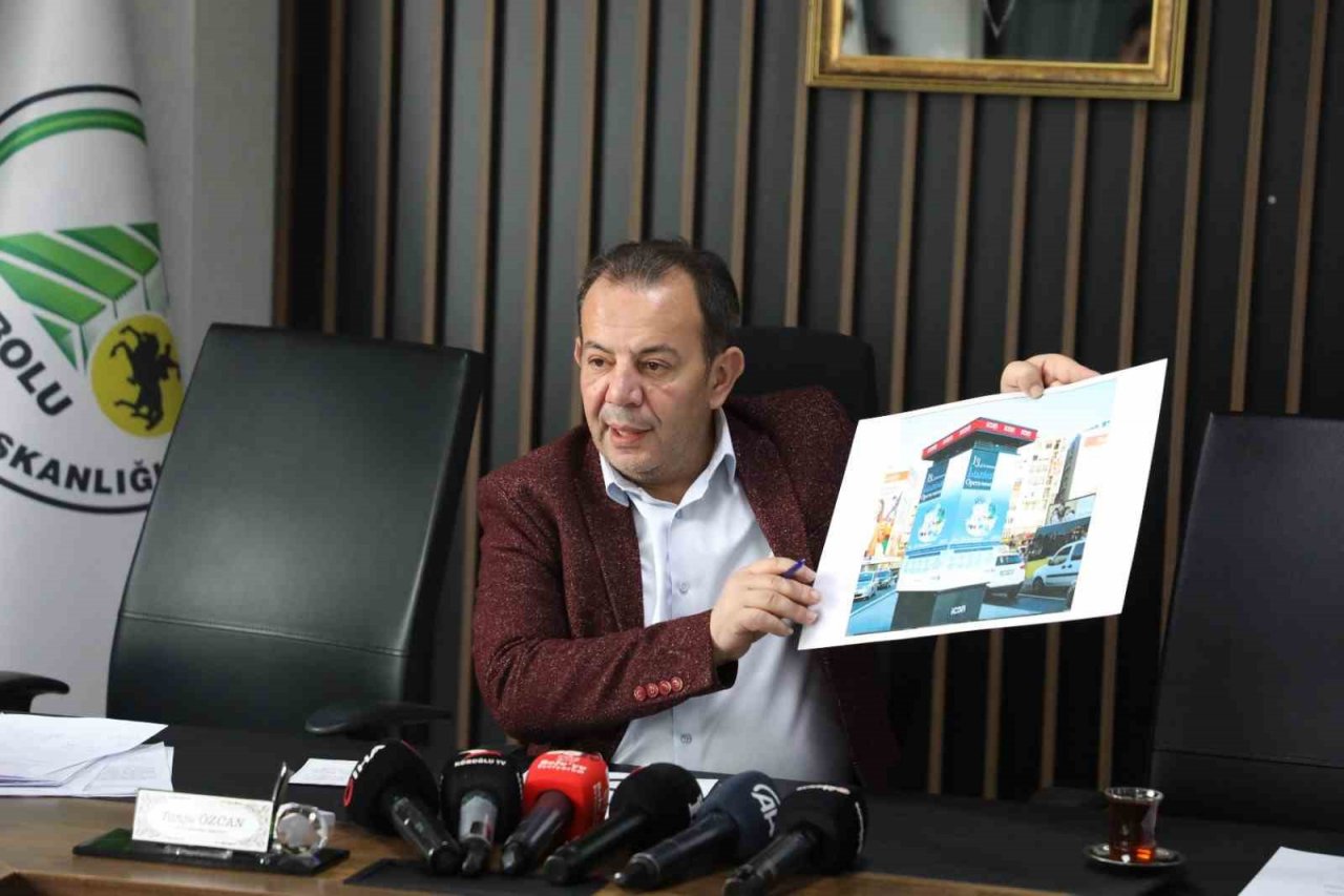 Başkan Özcan’dan öneri: "Seçim kampanyalarına harcanacak parayı deprem bölgesine gönderin"